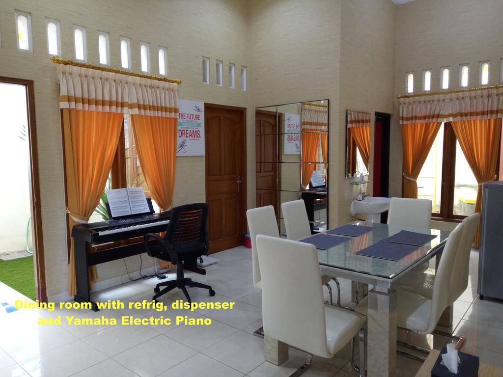 Nariska Suite Homestay Yogyakarta Luaran gambar