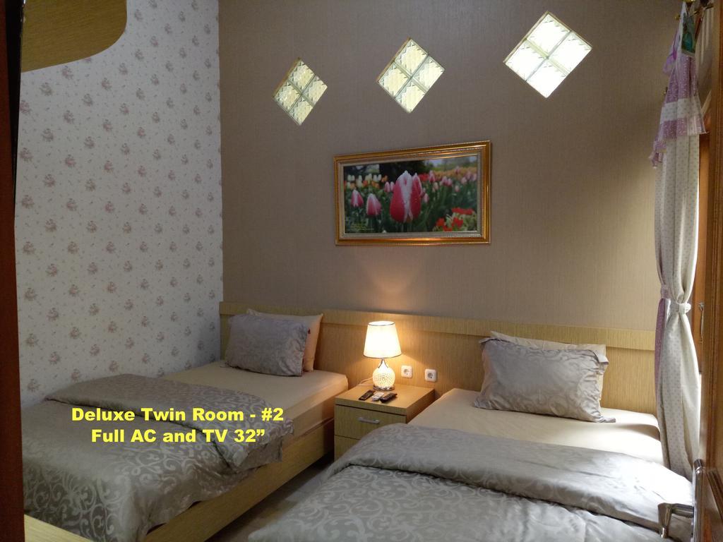 Nariska Suite Homestay Yogyakarta Luaran gambar